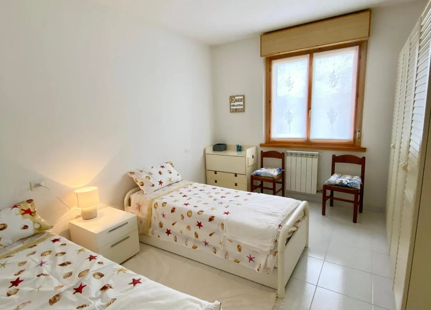 Cori'S Apartment Marina di Massa 0*,  Italy